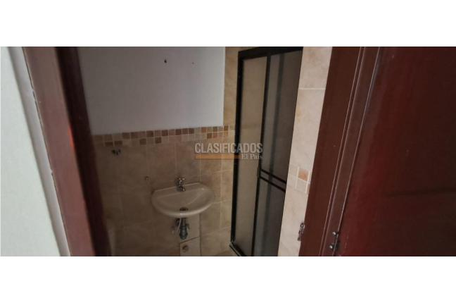 Casas, Venta, Primero de Mayo - $350.000.000