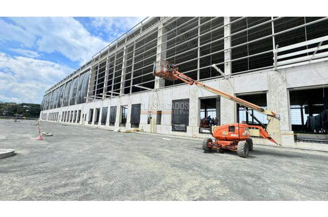 Locales y Bodegas, Alquiler, Buga - $195.500.000