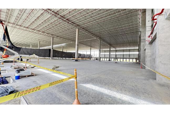 Locales y Bodegas, Alquiler, Buga - $195.500.000