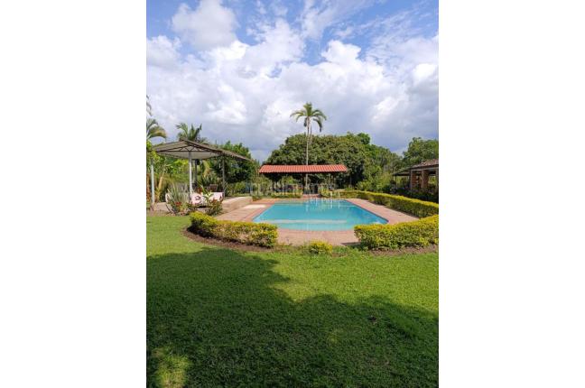 Fincas y Casas Campestres, Alquiler en Pereira