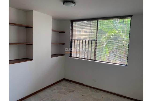 Apartamentos, Venta, Ciudad Jardín - $698.500.000