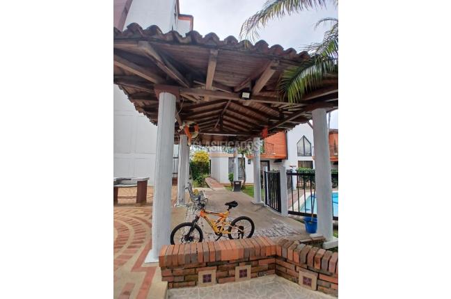 Apartamentos, Venta, Dos Quebradas - $250.000.000