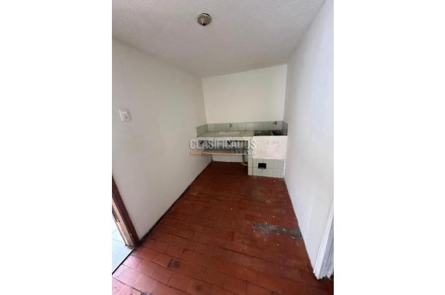 Apartamentos, Alquiler, Bogotá - $800.000