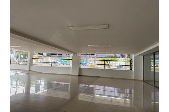 Locales y Bodegas, Alquiler, Jorge Isaacs - $94.226.000