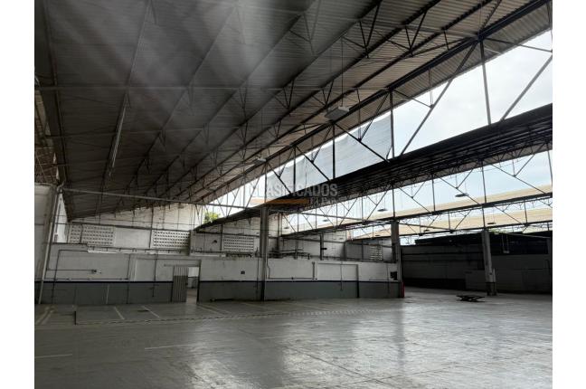 Locales y Bodegas, Alquiler, Jorge Isaacs - $94.226.000