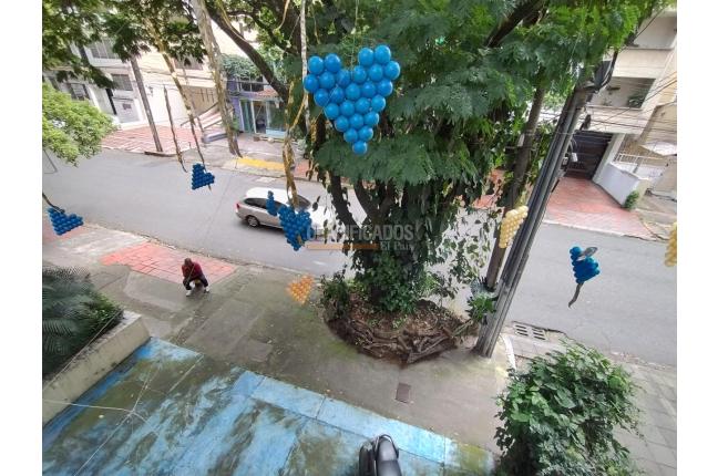 Casas, Venta, Centenario - $1.700.000.000