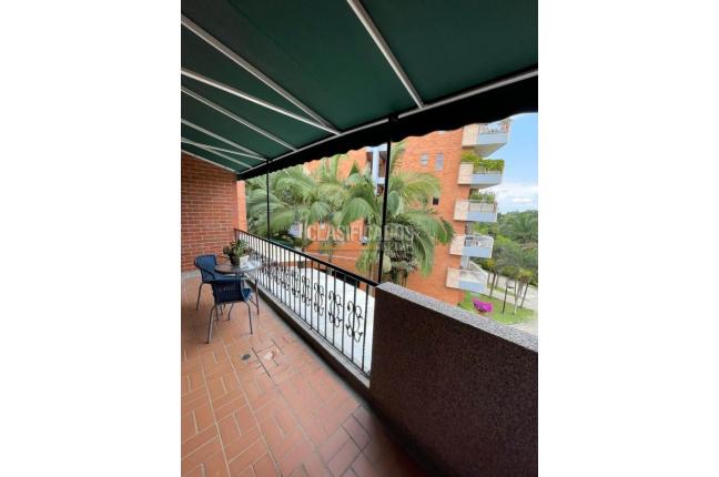 Casas, Venta en Ciudad Jardín