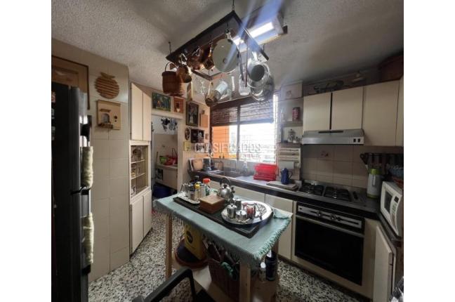 Apartamentos, Venta, Versalles - $350.000.000