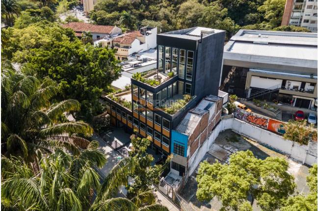 Oficinas y Consultorios, Alquiler en Centenario