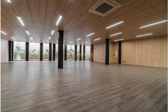 Oficinas y Consultorios, Alquiler, Centenario - $9.280.000