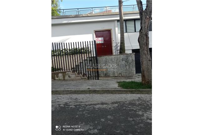 Oficinas y Consultorios, Venta en Santa Teresita