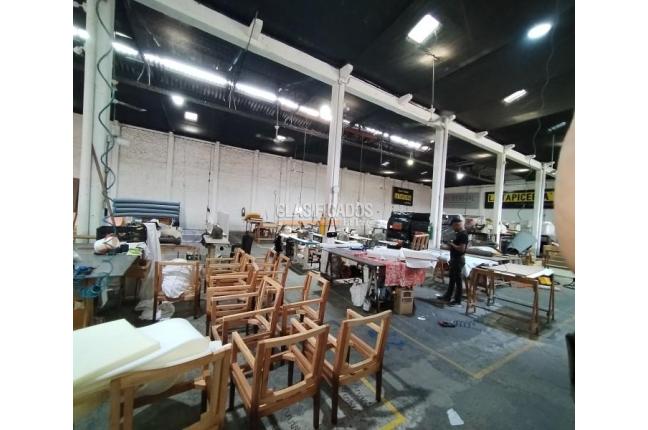 Locales y Bodegas, Venta, Porvenir - $4.550.000.000