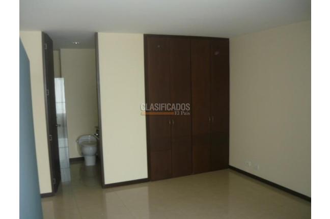 Apartamentos, Alquiler, Versalles - $2.500.000