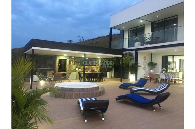 Fincas y Casas Campestres, Venta en Calima (Darién)