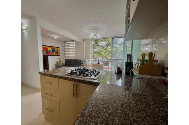 Apartamentos, Venta en Yumbo