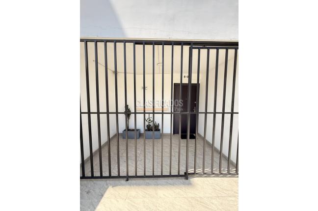 Apartaestudios, Alquiler, Granada - $1.600.000