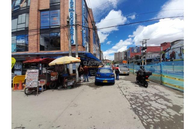 Locales y Bodegas, Alquiler, Bogotá - $750.000
