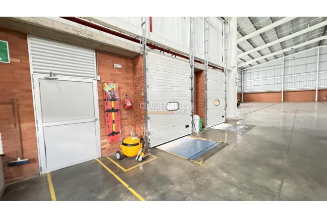 Locales y Bodegas, Alquiler, Acopi - $50.750.000