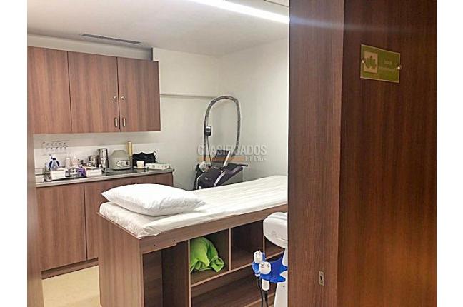 Edificios, Venta, Tequendama - $1.300.000.000