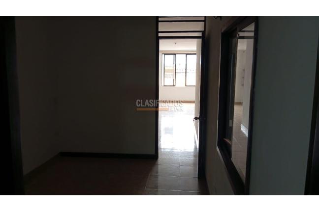 Apartamentos, Alquiler, Cristóbal Colón - $750.000