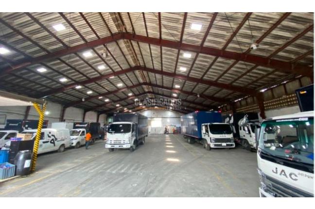 Locales y Bodegas, Venta, Las Delicias - $3.900.000.000