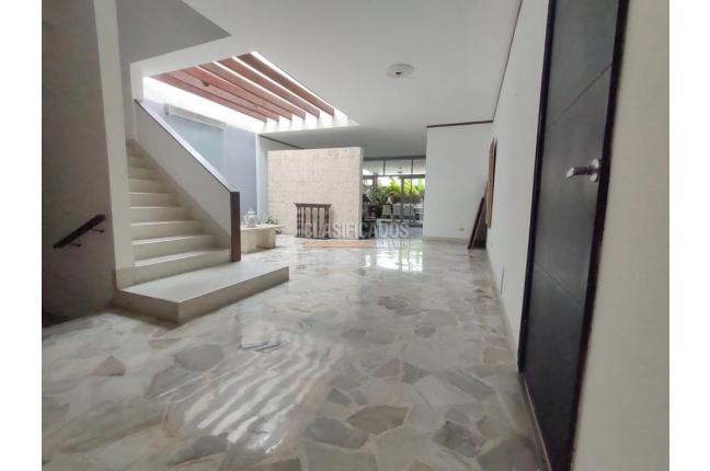 Casas, Venta en Santa Rita