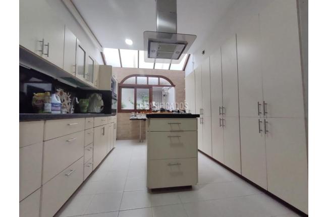 Casas, Venta, Santa Rita - $900.000.000