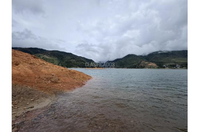 Fincas y Casas Campestres, Venta, Calima (Darién) - $950.000.000