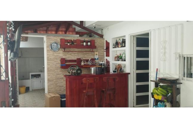 Casas, Venta, Ciudad Jardín - $1.250.000.000