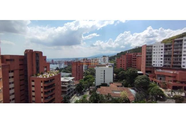 Apartamentos, Venta, Juanambú - $2.500.000.000