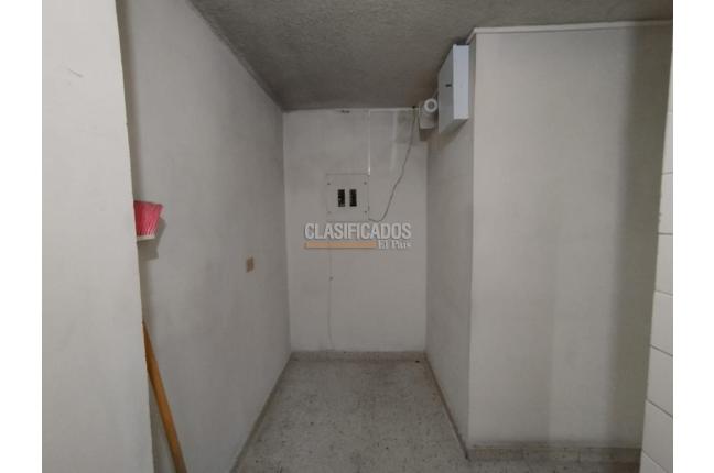 Locales y Bodegas, Venta, Centenario - $250.000.000