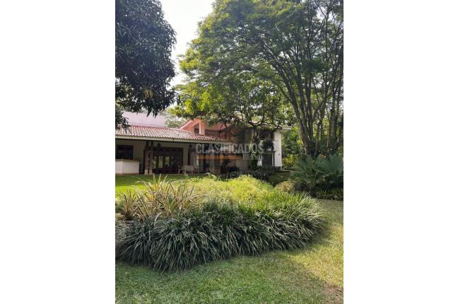 Lotes, Venta en Pance