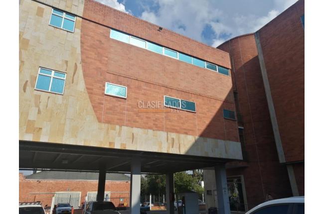 Edificios, Venta, Capri - $10.000.000.000