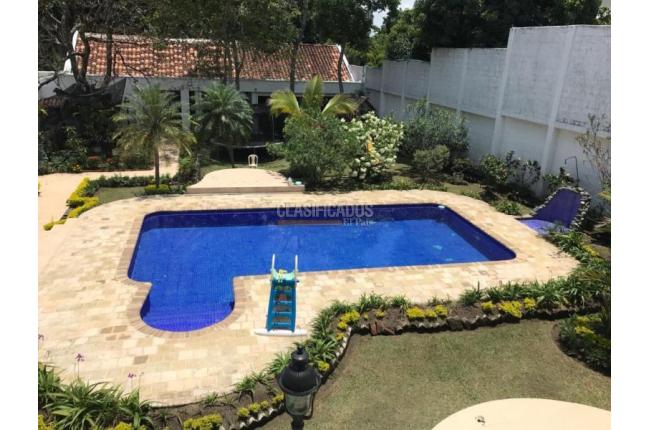 Casas, Venta en Pance