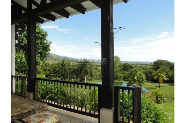 Fincas y Casas Campestres, Venta, El Cerrito - $5.000.000.000