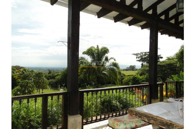 Fincas y Casas Campestres, Venta, El Cerrito - $5.000.000.000