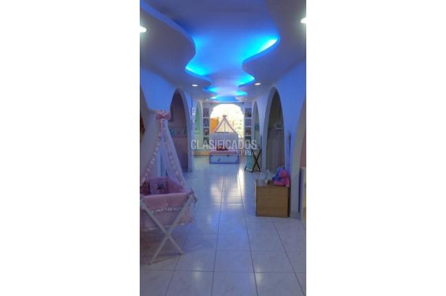 Locales y Bodegas, Venta, San Vicente - $1.800.000.000