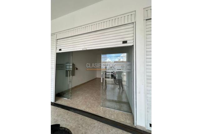 Locales y Bodegas, Alquiler, Prados del Norte - $6.000.000