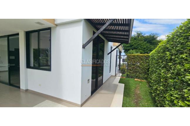Fincas y Casas Campestres, Alquiler, Pereira - $9.000.000