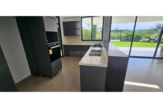 Fincas y Casas Campestres, Alquiler, Pereira - $9.000.000