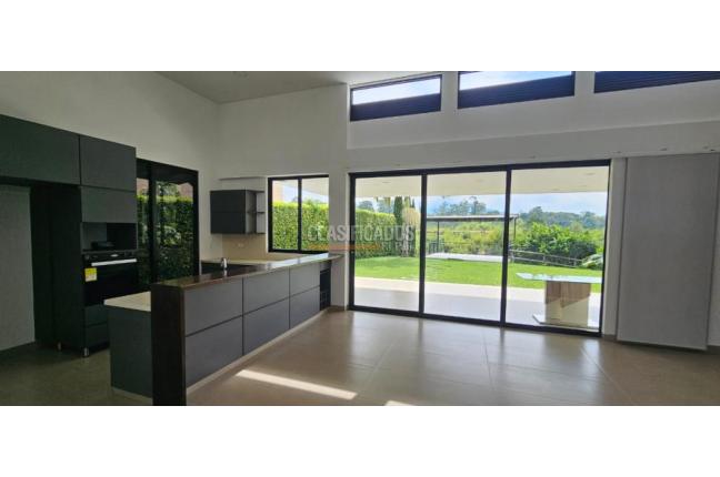 Fincas y Casas Campestres, Alquiler, Pereira - $9.000.000