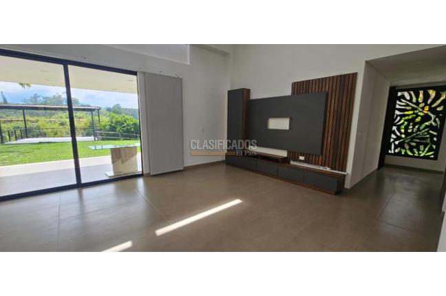 Fincas y Casas Campestres, Alquiler, Pereira - $9.000.000