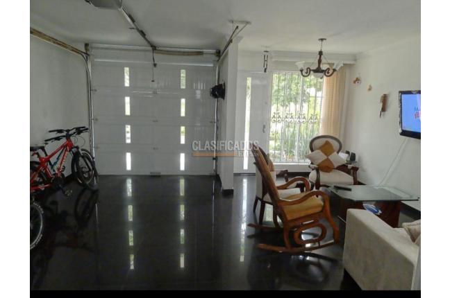 Casas, Venta, Ciudad 2.000 - $650.000.000