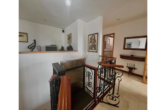 Edificios, Venta en Arboleda