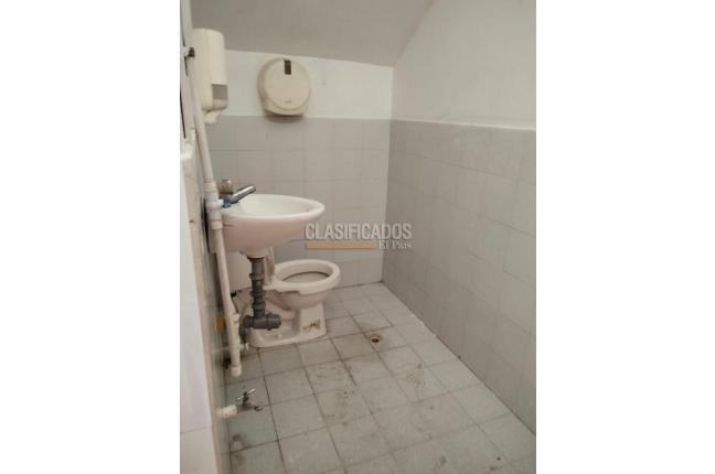 Locales y Bodegas, Alquiler, Cartagena - $5.950.000