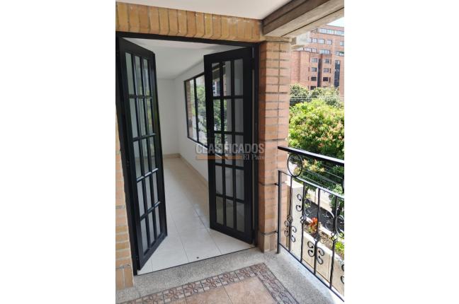 Apartamentos, Venta, Miraflores - $530.000.000