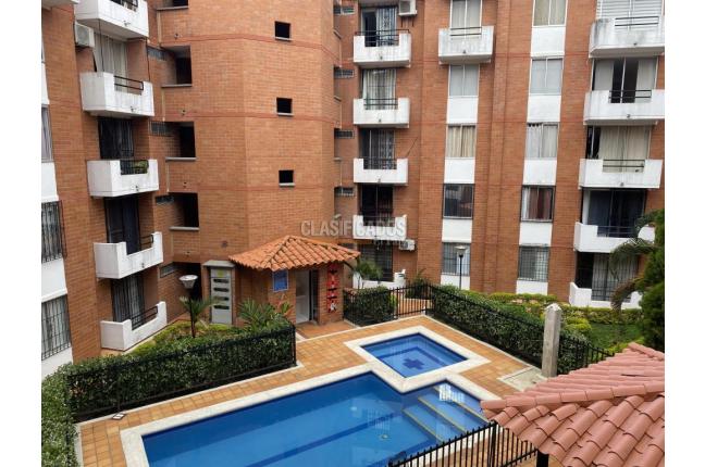 Apartamentos, Alquiler en Las Quintas de Don Simón