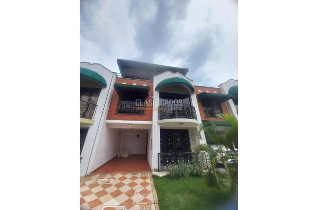 Casas, Venta en Prados del Limonar