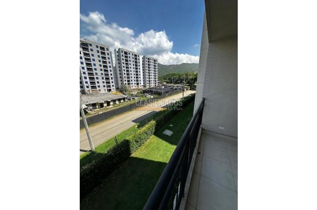 Apartamentos, Alquiler, Yumbo - $1.100.000