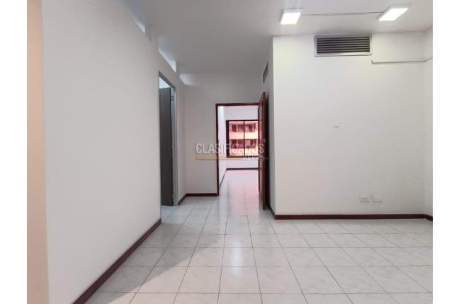 Oficinas y Consultorios, Alquiler en Versalles